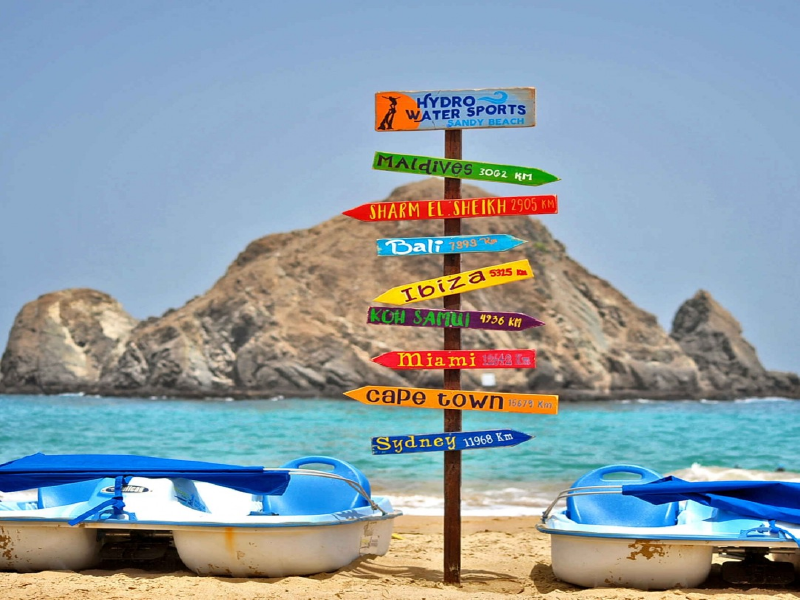 Fujairah Snoopy Island Snorkeling